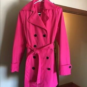 Calvin Klein Trench Coat// Water Resistant